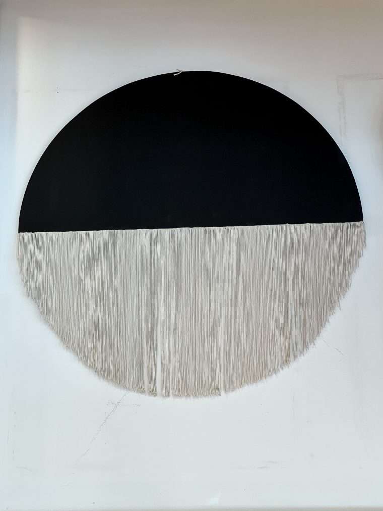 décoration murale cercle bois et macramé