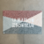 Tapis en vinyle “La maison du bonheur” Maloha Décoration x Meraki Soul Design