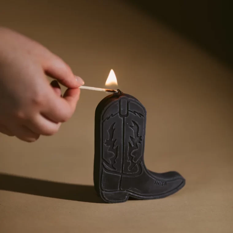 bougie Nashville boots santiag parfumée decoration idée cadeau