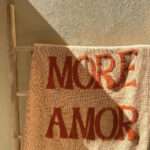 plaid more amor coton brodé artisanat message dolce vita textile fouta serviette de plage