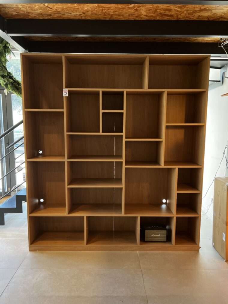 (NEGOCIABLE) Bibliothèque bois stratifié sur mesure L 190 cm x H 210 cm x P 37 cm – Image 4